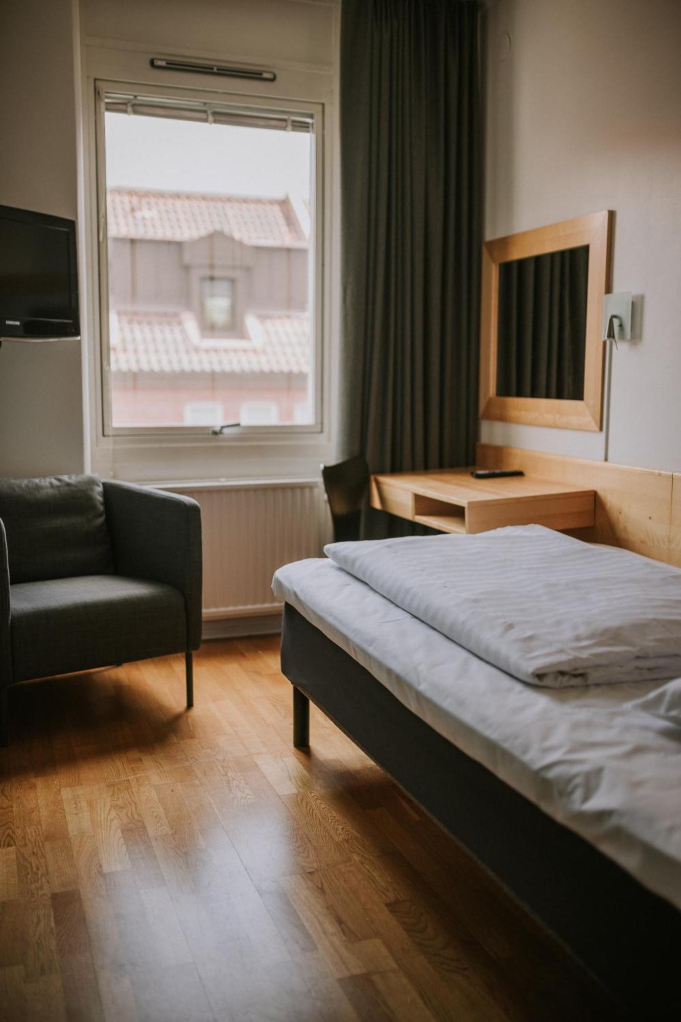 Comfort Hotel Jazz, Бурос Экстерьер фото