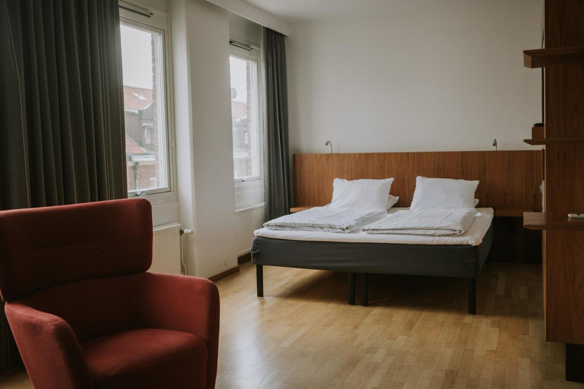 Comfort Hotel Jazz, Бурос Экстерьер фото
